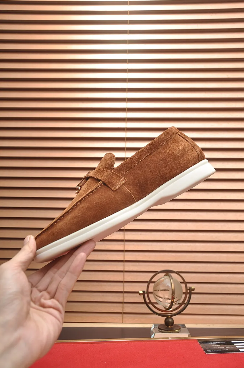 Men's shoes 💰400💶[𝐥𝐨𝐫𝐨 𝐏𝐢𝐚𝐧𝐚] [Couple model] High-end quality, affordable price, LP classic loafers, Italian treasure brand, the only brand that can match Hermès! Only after wearing it do we know that we can’t live up to our feet. Women’s code: 35-40 (customized sizes 34, 41, 42 are non-returnable) Men’s code: 38-44 (customized 45, 46, 47, 48 are non-refundable) Fabric: Customized imported cashmere Lining: Customized imported fetal cowhide Foot: Imported benzene-dyed calfskin Outsole: Exclusive original glass rubber outsole